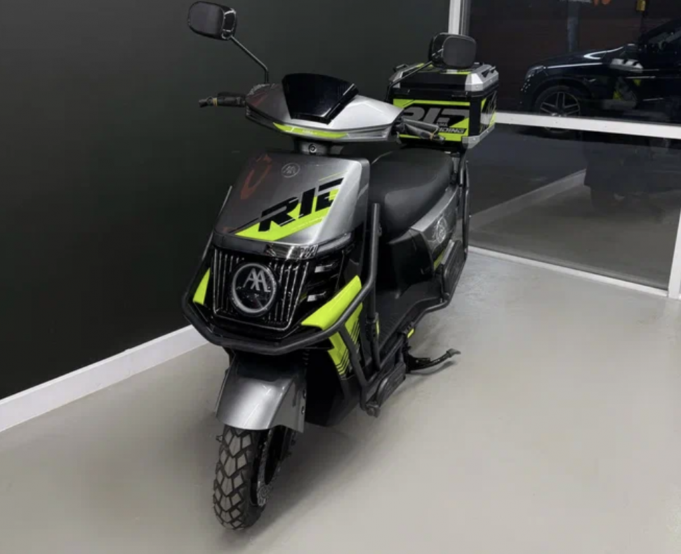 Электроскутер AIMA  Riding PRO 